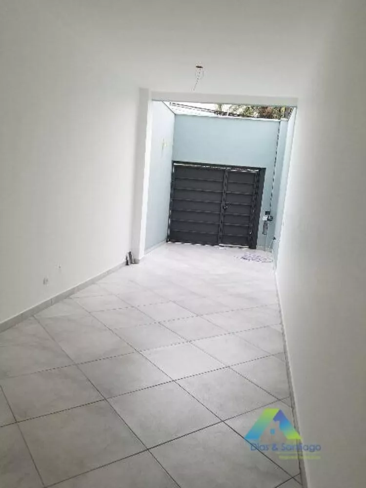 Sobrado à venda com 3 quartos, 134m² - Foto 2