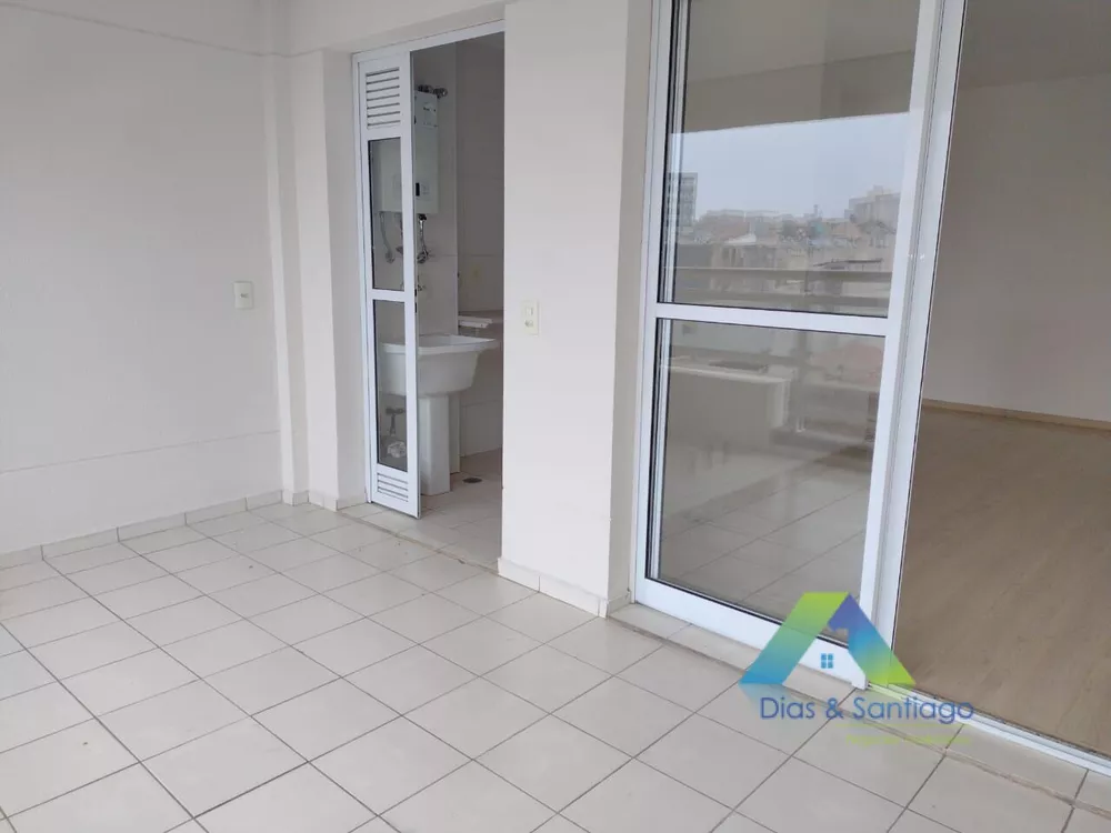 Apartamento à venda com 2 quartos, 62m² - Foto 1