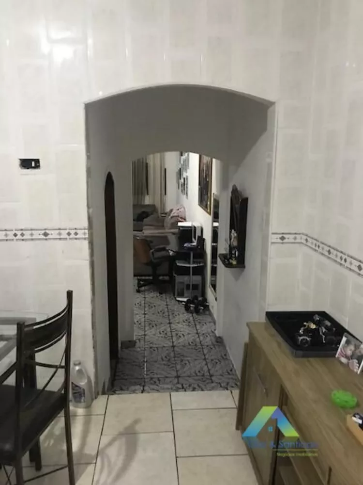 Sobrado à venda com 4 quartos, 225m² - Foto 4