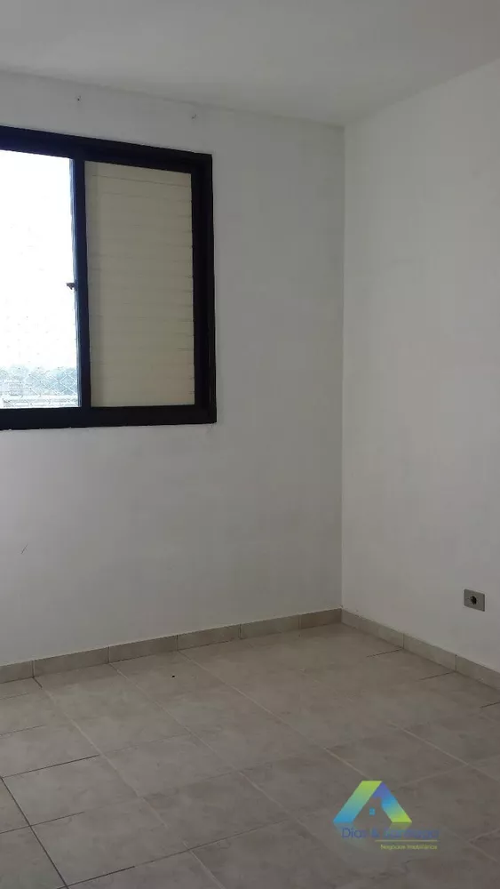 Apartamento à venda com 2 quartos, 57m² - Foto 6