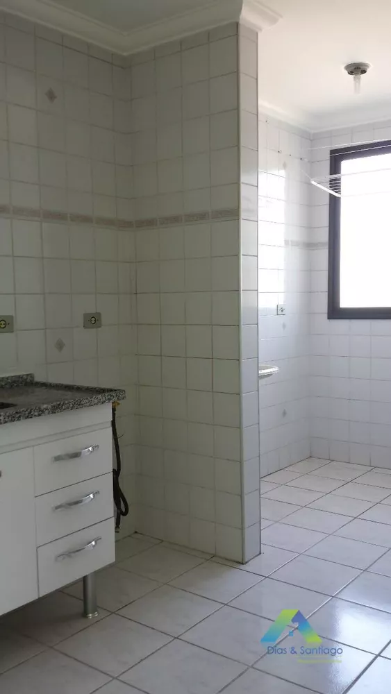 Apartamento à venda com 2 quartos, 57m² - Foto 4