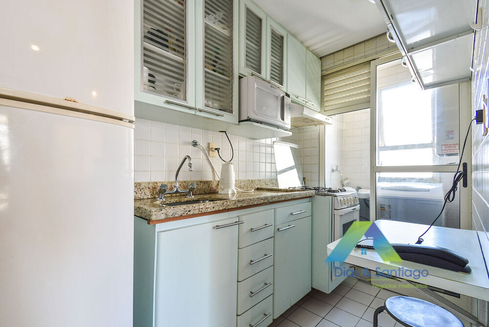 Apartamento à venda com 2 quartos, 66m² - Foto 9