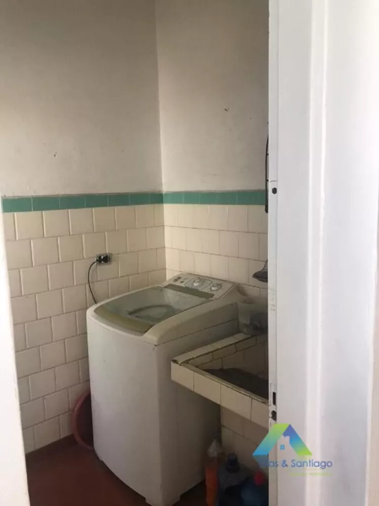 Casa à venda com 2 quartos, 200m² - Foto 20