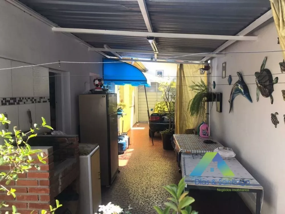 Casa à venda com 2 quartos, 200m² - Foto 6