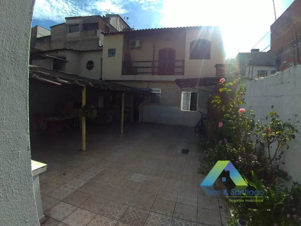 Casa, 4 quartos, 144 m² - Foto 3
