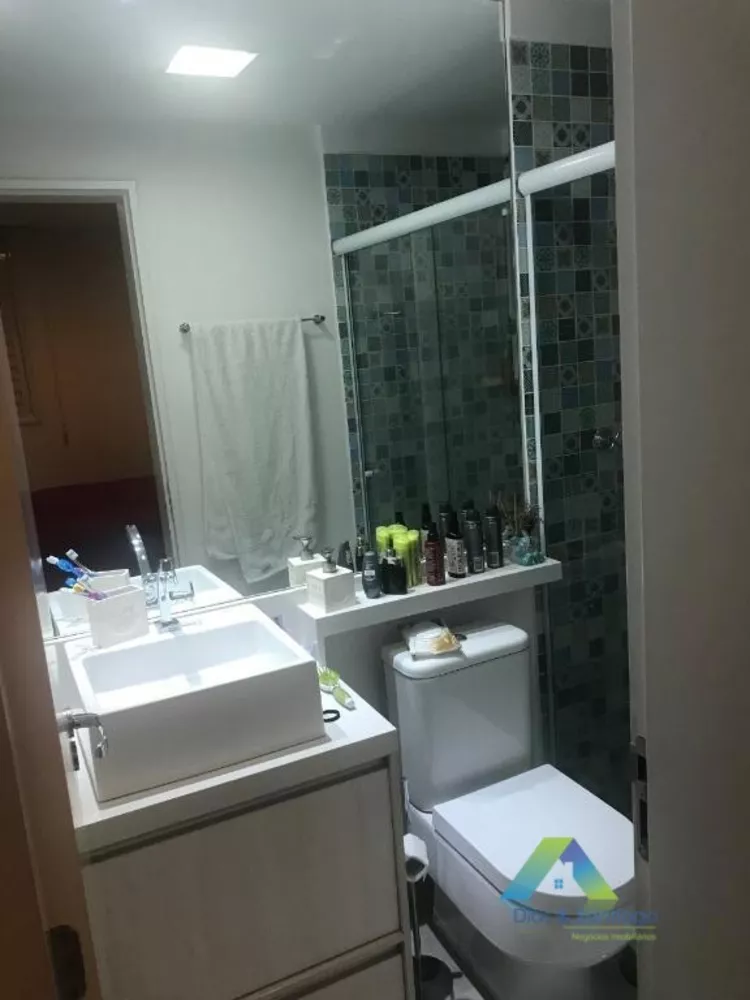 Apartamento à venda com 2 quartos, 79m² - Foto 2