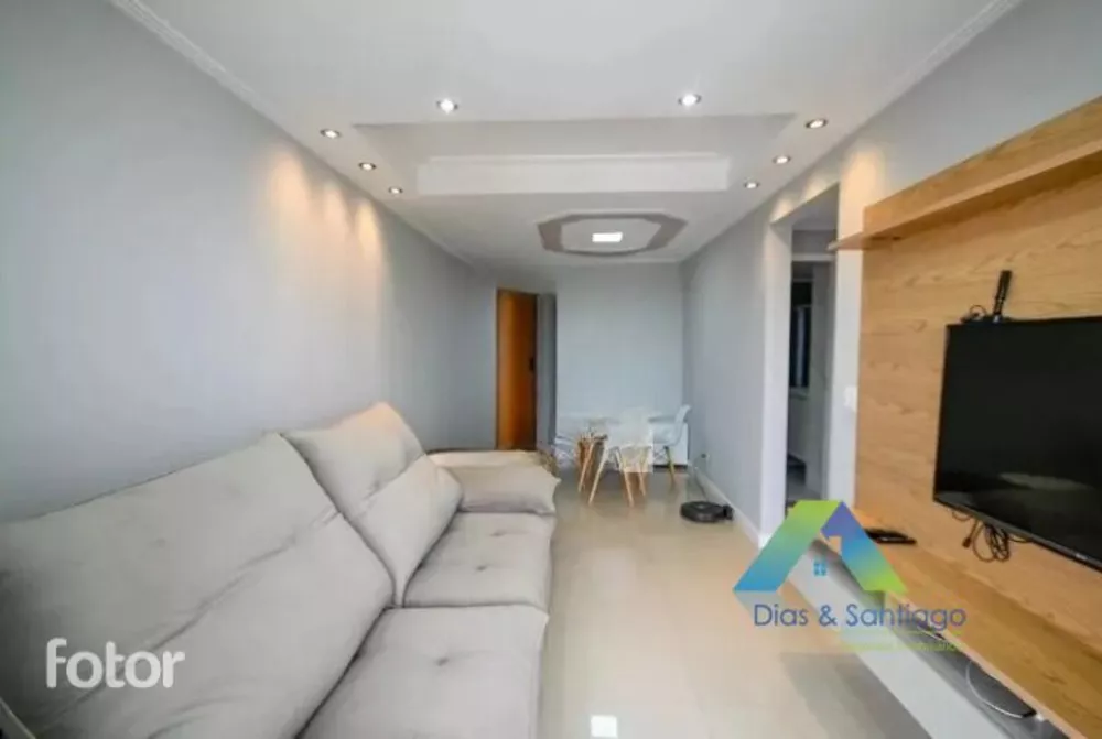 Apartamento à venda com 2 quartos, 62m² - Foto 3