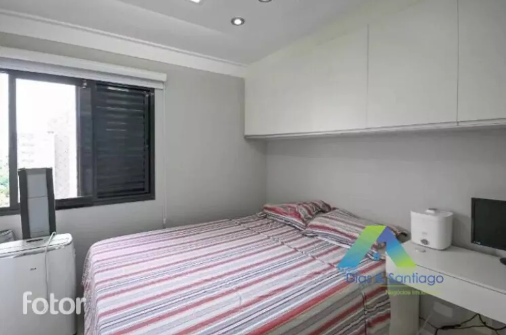 Apartamento à venda com 2 quartos, 62m² - Foto 4