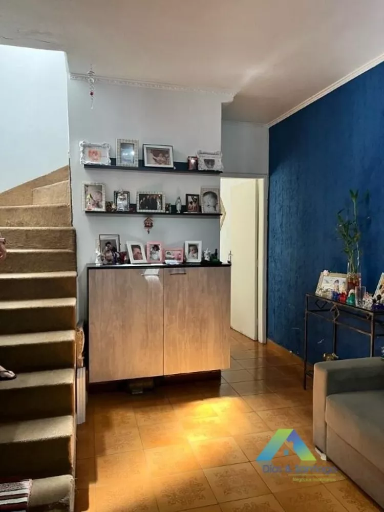 Sobrado à venda com 3 quartos, 200m² - Foto 3