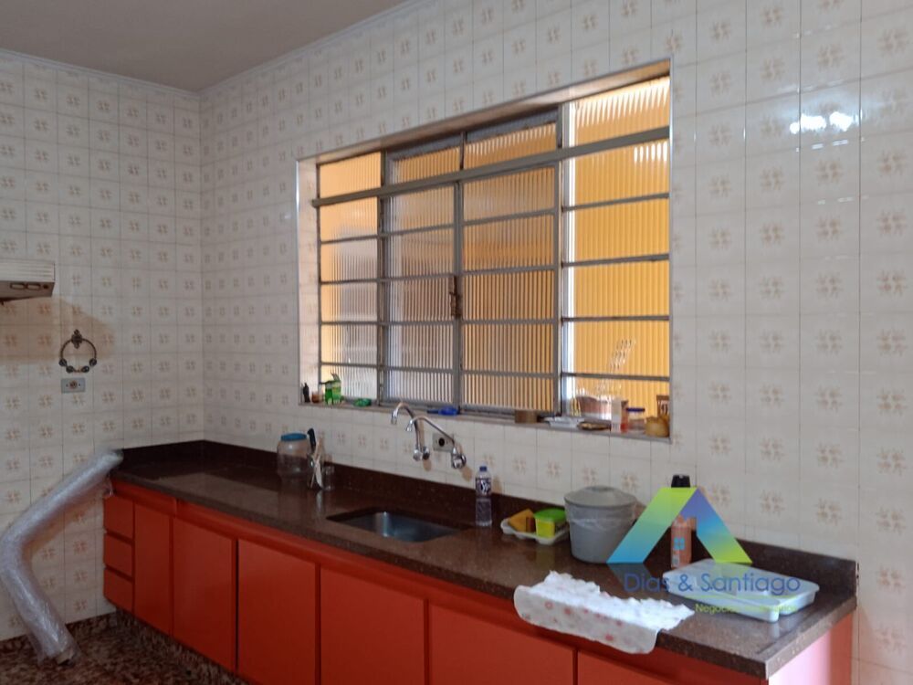 Casa, 2 quartos, 200 m² - Foto 8