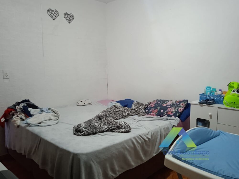 Casa, 2 quartos, 200 m² - Foto 2