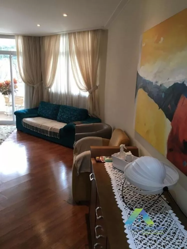 Apartamento à venda com 3 quartos, 135m² - Foto 3