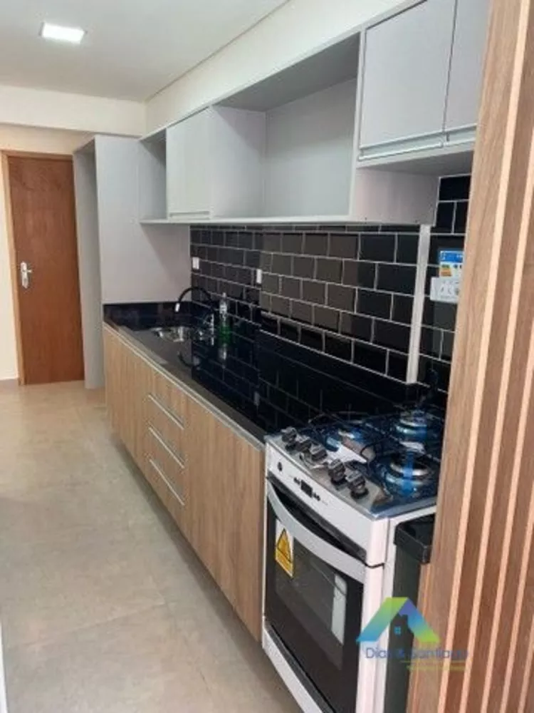 Apartamento à venda com 2 quartos, 57m² - Foto 1