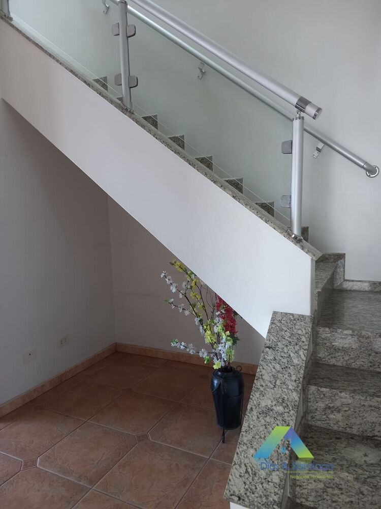 Sobrado, 4 quartos, 290 m² - Foto 2