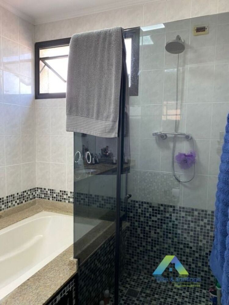 Cobertura à venda com 4 quartos, 250m² - Foto 8