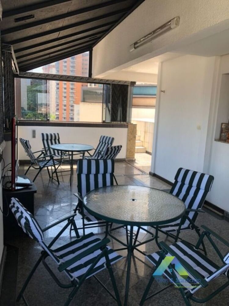 Cobertura à venda com 4 quartos, 250m² - Foto 10