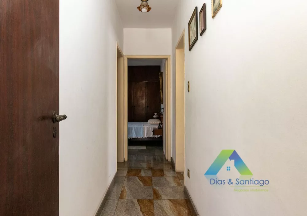 Sobrado, 4 quartos, 210 m² - Foto 2