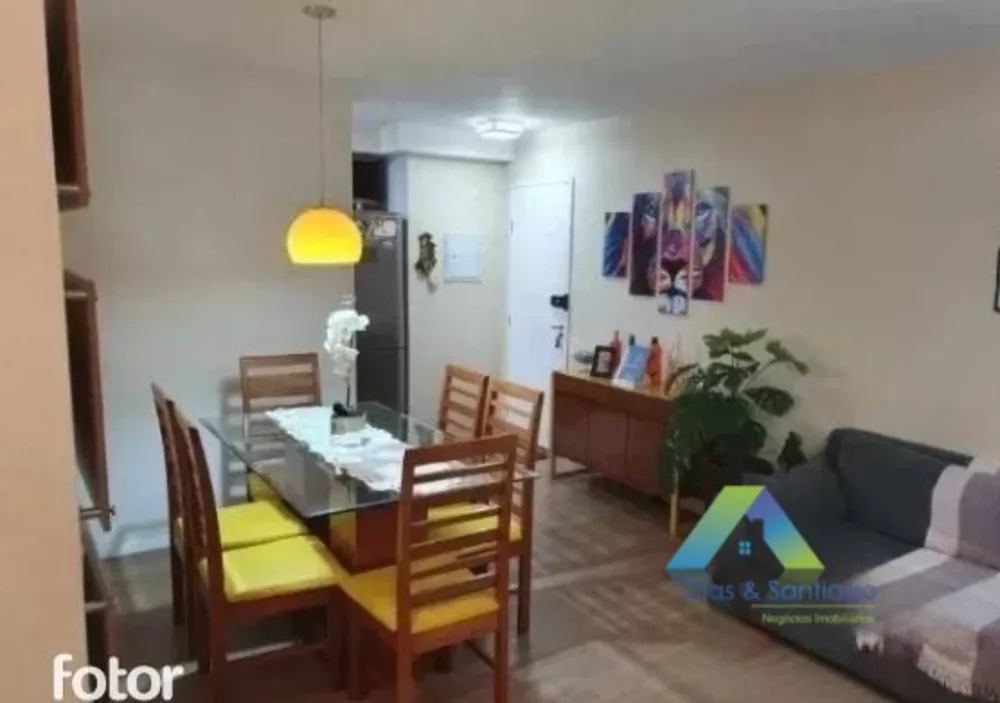 Apartamento à venda com 3 quartos, 74m² - Foto 2