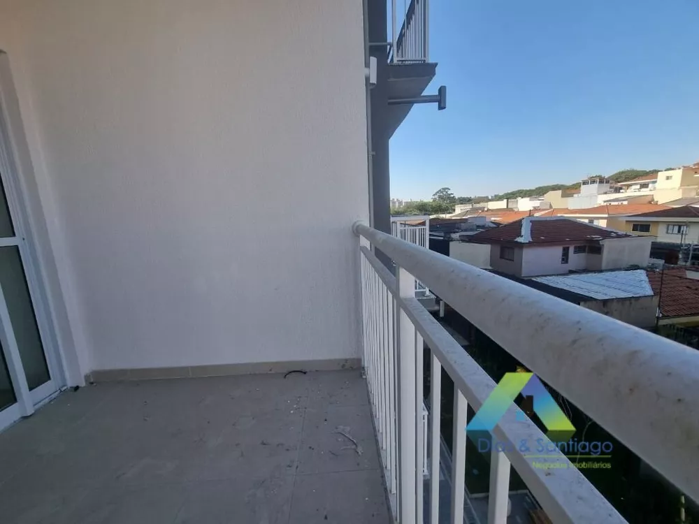 Apartamento à venda com 3 quartos, 66m² - Foto 1