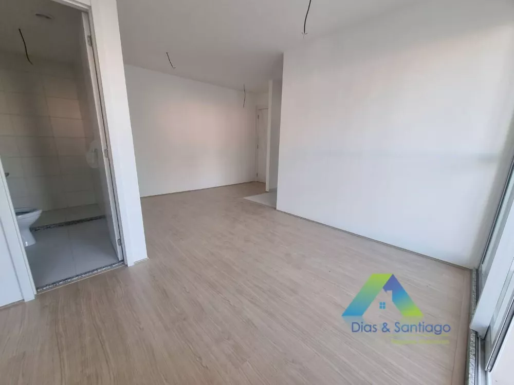 Apartamento à venda com 3 quartos, 66m² - Foto 6