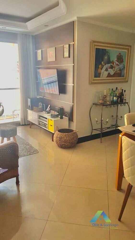 Apartamento à venda com 3 quartos, 71m² - Foto 2