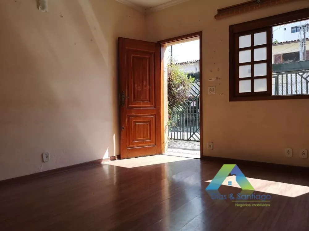 Sobrado à venda com 3 quartos, 125m² - Foto 1