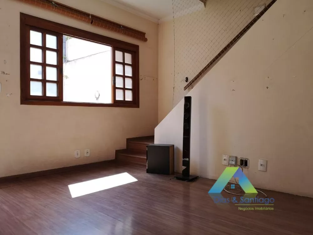 Sobrado à venda com 3 quartos, 125m² - Foto 4