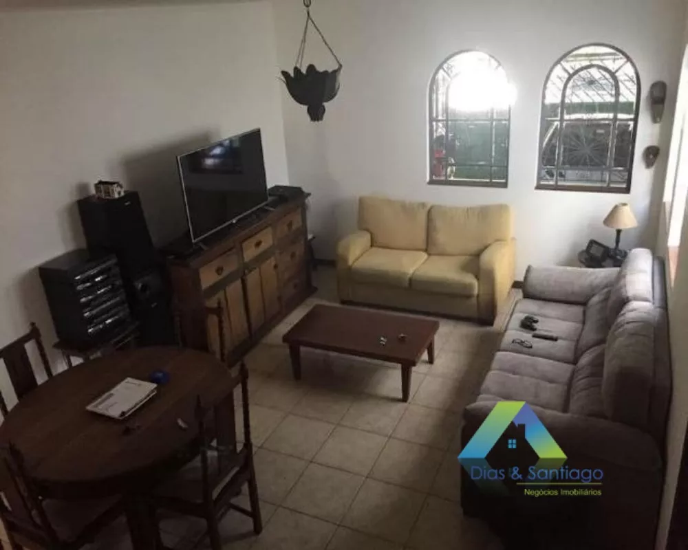 Sobrado à venda com 2 quartos, 120m² - Foto 1