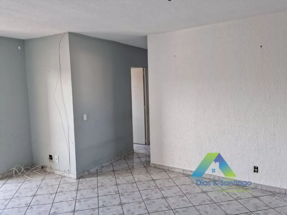 Apartamento à venda com 3 quartos, 67m² - Foto 4