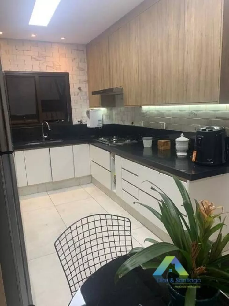 Apartamento à venda com 4 quartos, 142m² - Foto 4