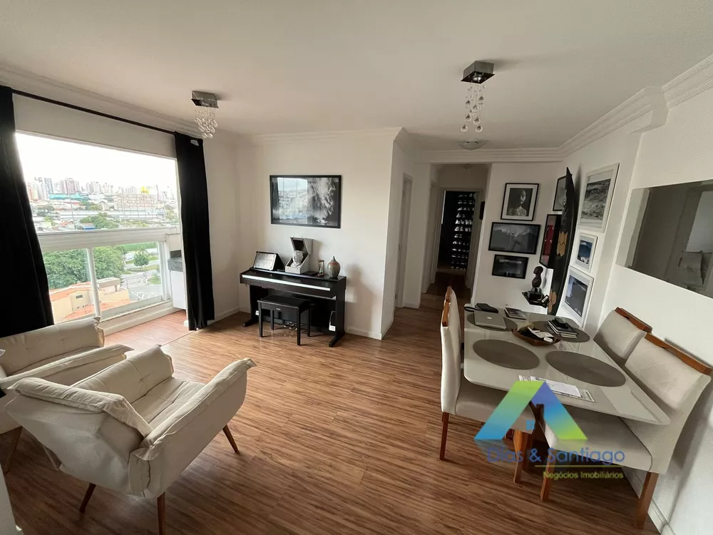 Apartamento à venda com 2 quartos, 63m² - Foto 4