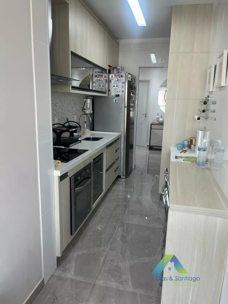 Apartamento à venda com 2 quartos, 90m² - Foto 3