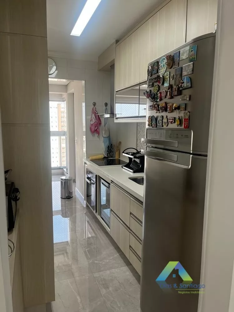 Apartamento à venda com 2 quartos, 90m² - Foto 2