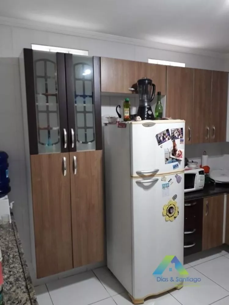 Sobrado à venda com 3 quartos, 125m² - Foto 3