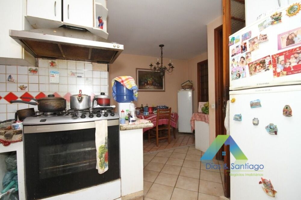Sobrado à venda com 4 quartos, 120m² - Foto 1
