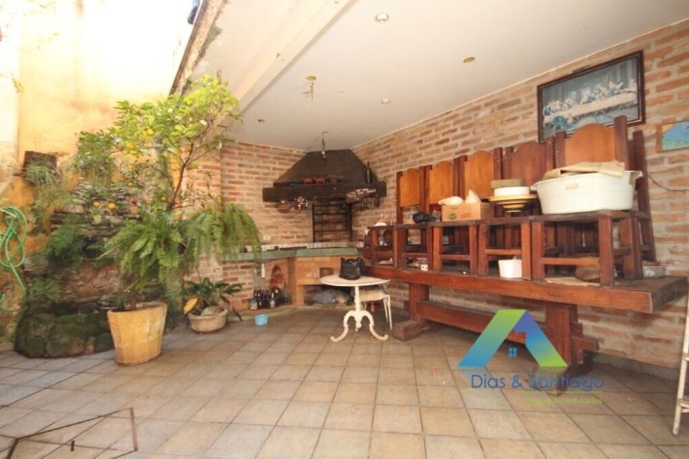 Sobrado à venda com 4 quartos, 120m² - Foto 4