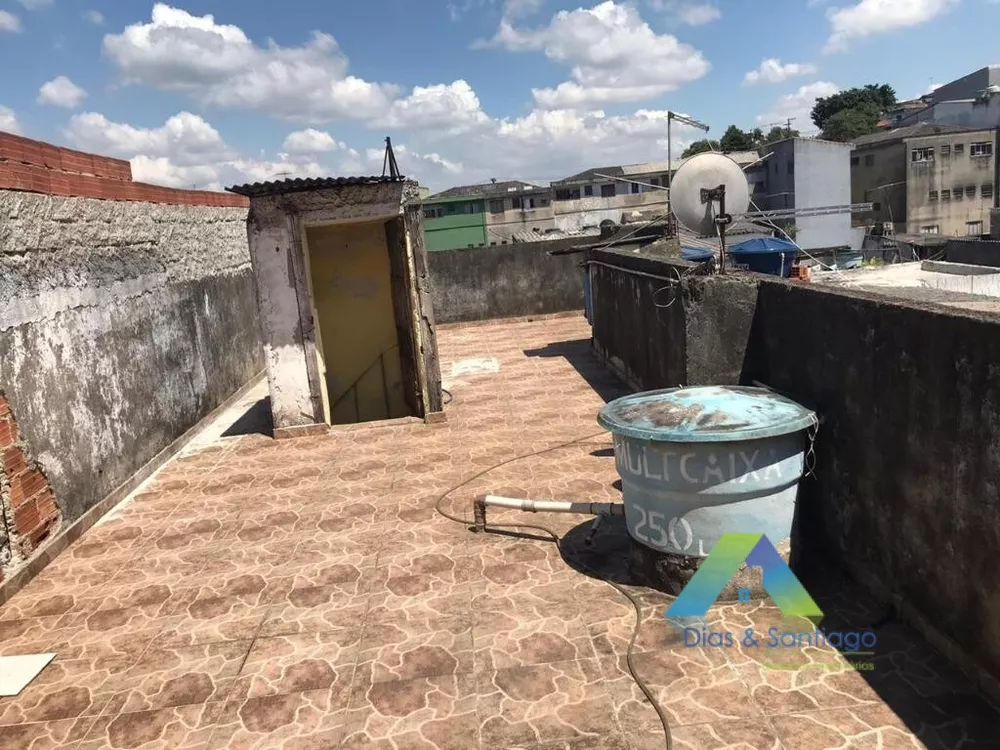 Sobrado à venda com 3 quartos, 320m² - Foto 33