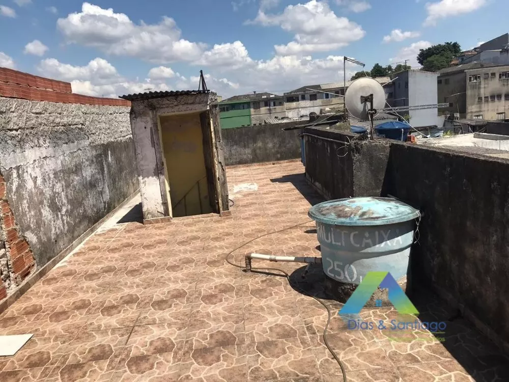 Sobrado à venda com 3 quartos, 320m² - Foto 31