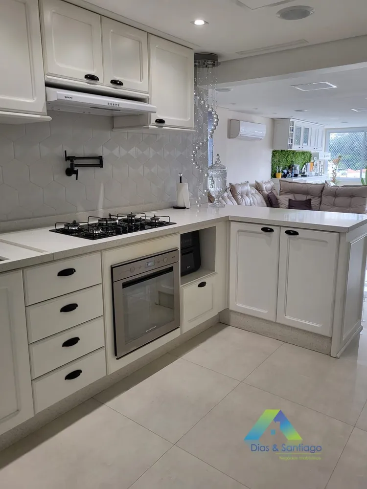 Apartamento, 3 quartos, 146 m² - Foto 2
