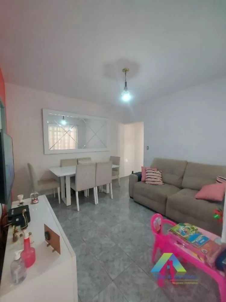 Sobrado à venda com 4 quartos, 200m² - Foto 7