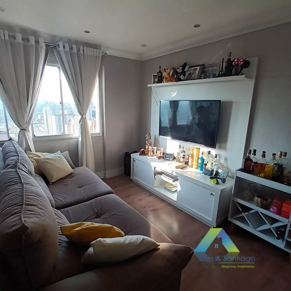 Apartamento à venda com 2 quartos, 70m² - Foto 1