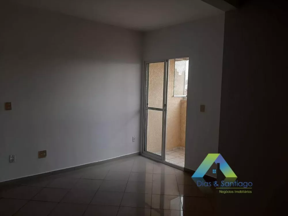 Apartamento à venda com 2 quartos, 62m² - Foto 4