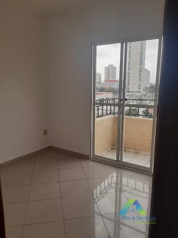 Apartamento à venda com 2 quartos, 62m² - Foto 7