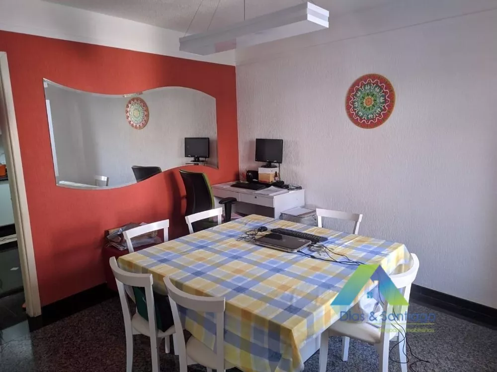 Sobrado à venda com 3 quartos, 98m² - Foto 4