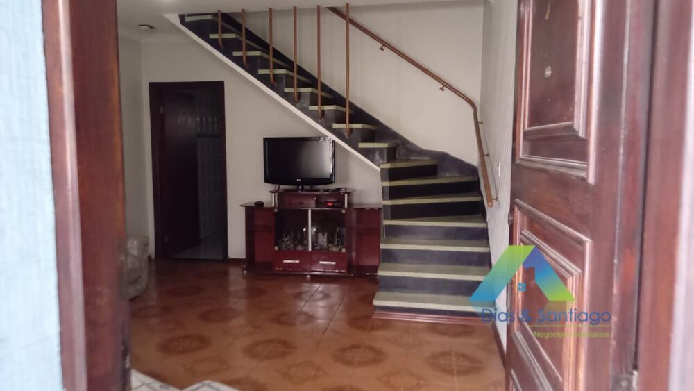 Sobrado à venda com 2 quartos, 112m² - Foto 5