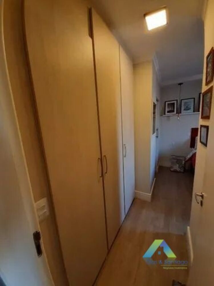 Apartamento à venda com 3 quartos, 105m² - Foto 4