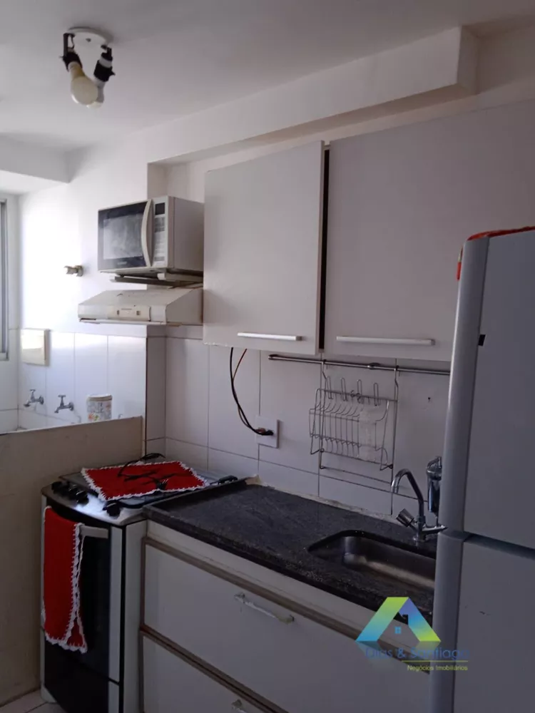 Apartamento à venda com 2 quartos, 50m² - Foto 3