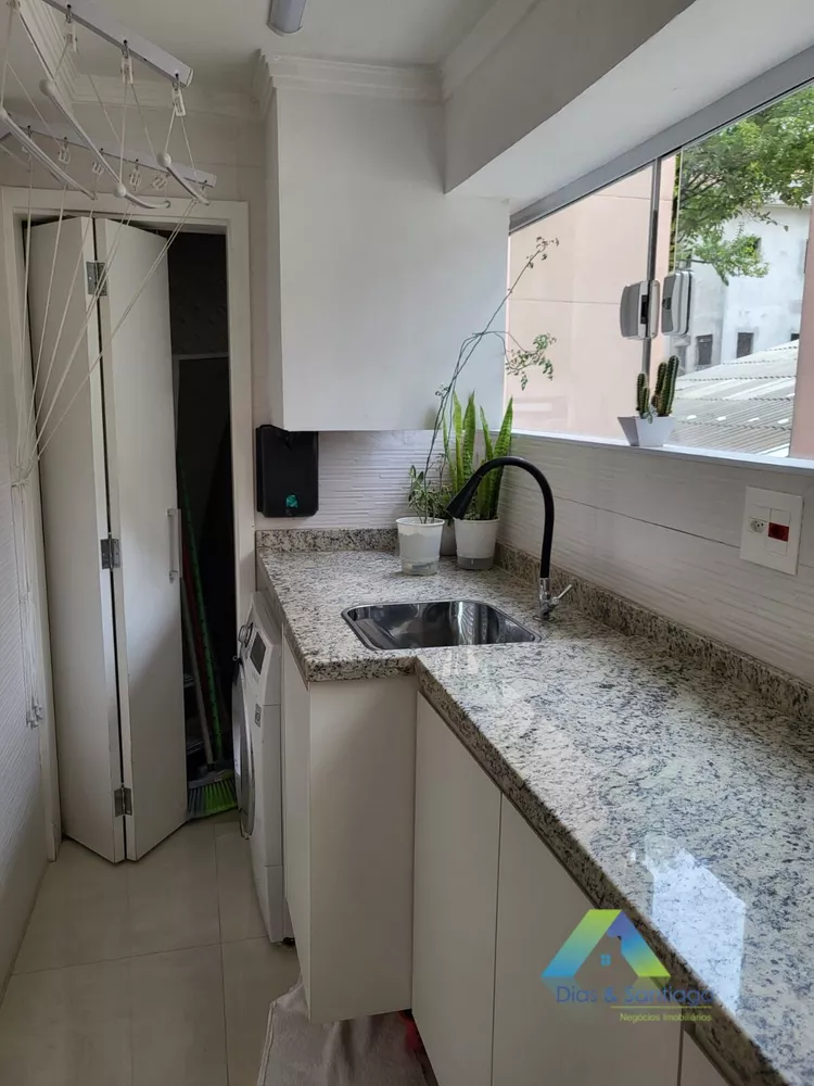 Apartamento para alugar com 3 quartos, 146m² - Foto 8