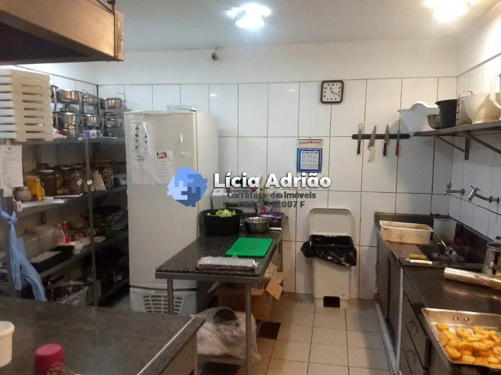 Casa, 3 quartos, 238 m² - Foto 1