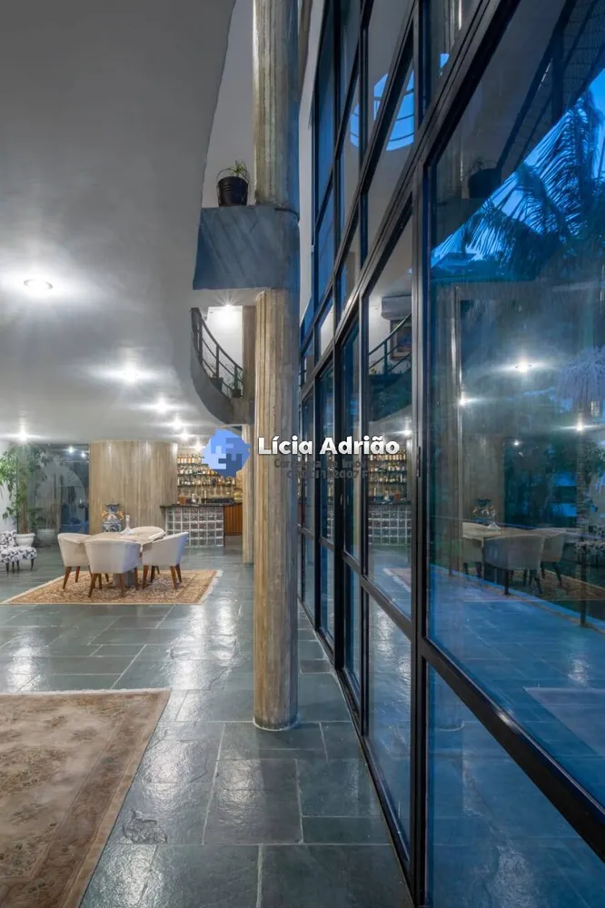 Casa, 5 quartos, 930 m² - Foto 1
